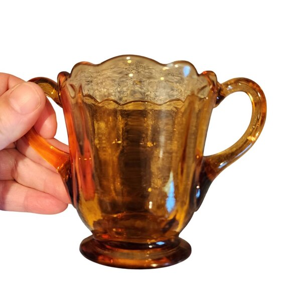 Vintage Martinsville Elegant Glass Newport Amber Sugar & Creamer Set - Picture 7 of 7